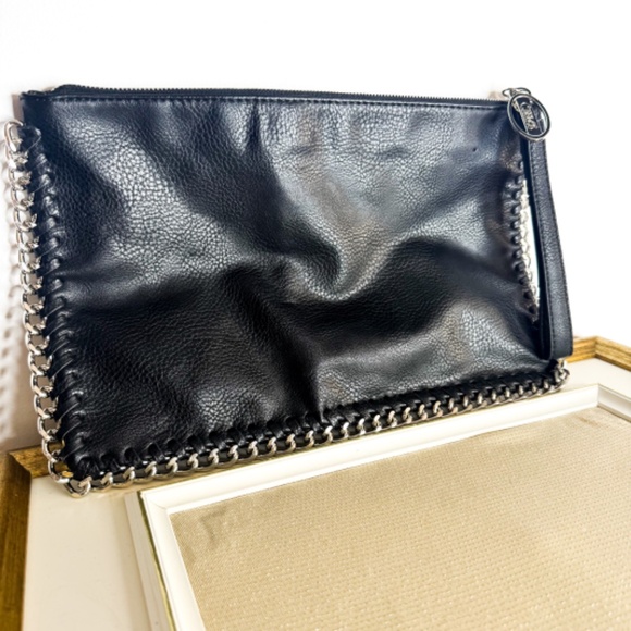 Carlos Santana Women’s Black Clutch Bag – Faux Leather with Chain, Evening - Picture 6 of 8